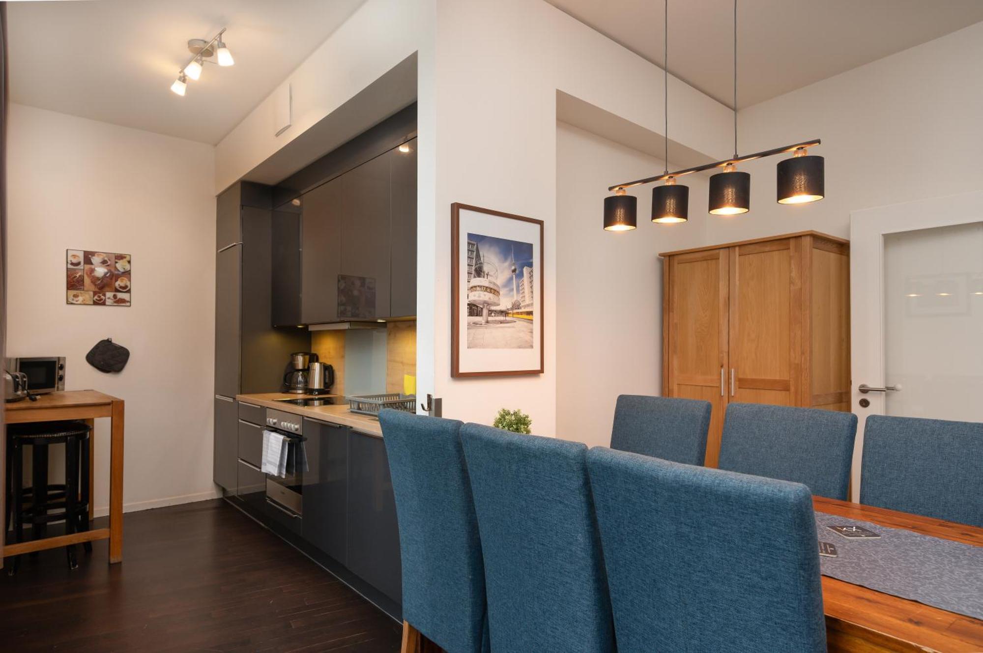 Holiday At Alexanderplatz Apartments Berlin Luaran gambar