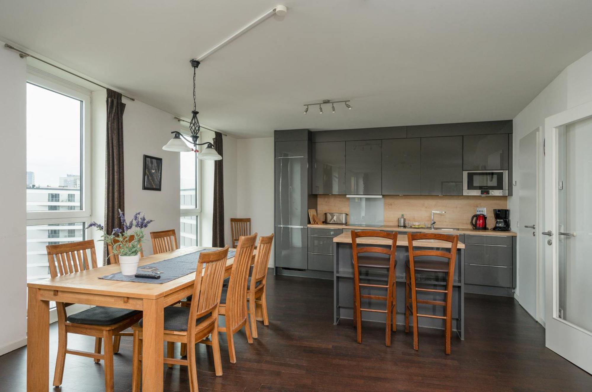 Holiday At Alexanderplatz Apartments Berlin Luaran gambar