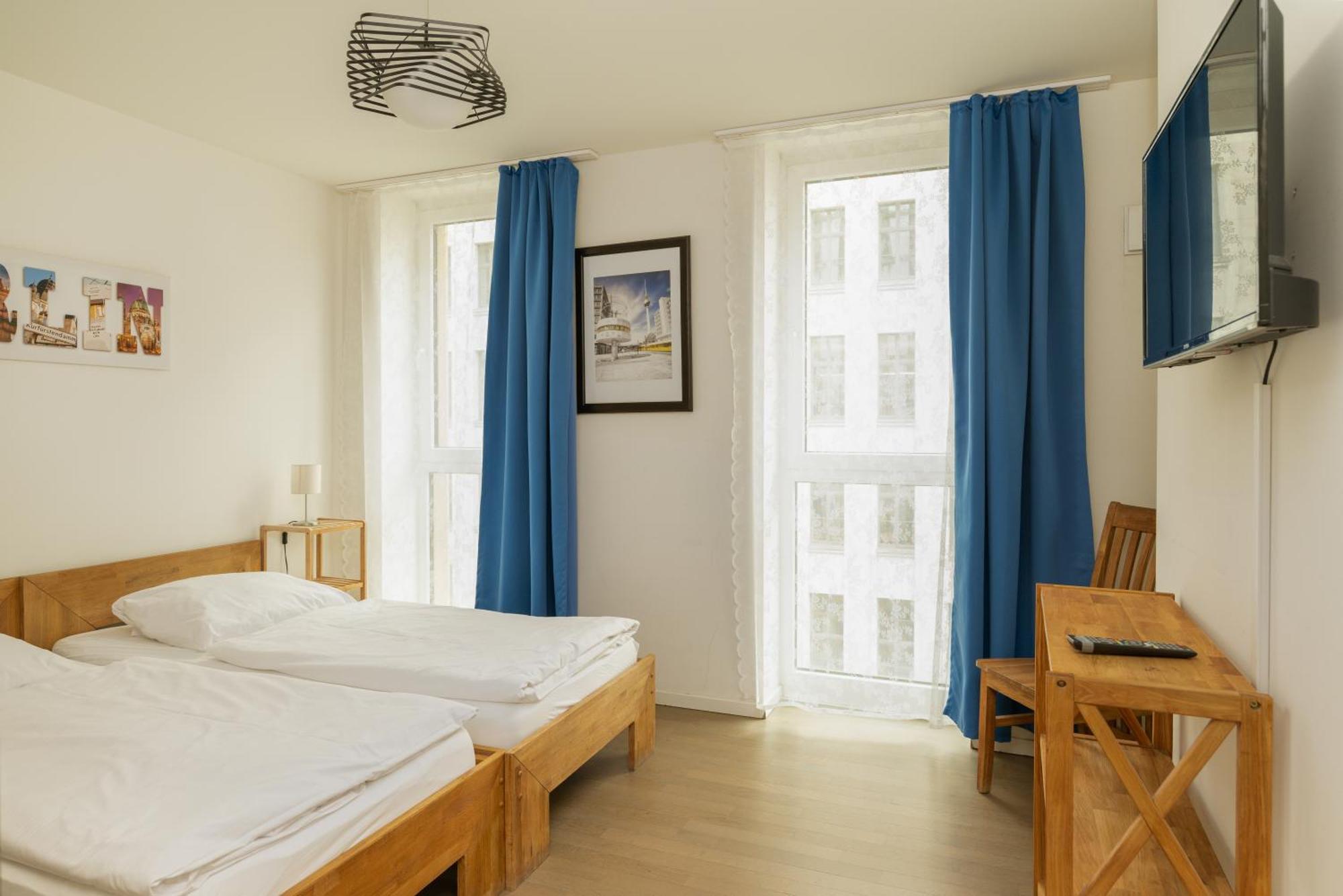 Holiday At Alexanderplatz Apartments Berlin Luaran gambar