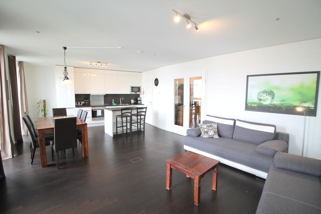 Holiday At Alexanderplatz Apartments Berlin Luaran gambar