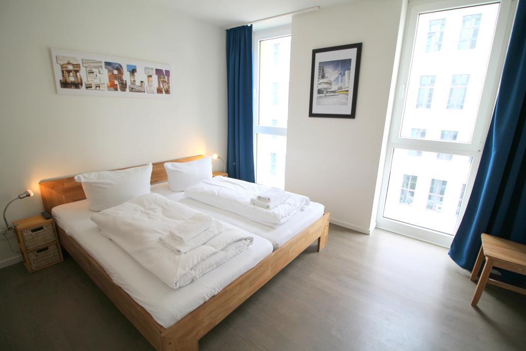 Holiday At Alexanderplatz Apartments Berlin Luaran gambar